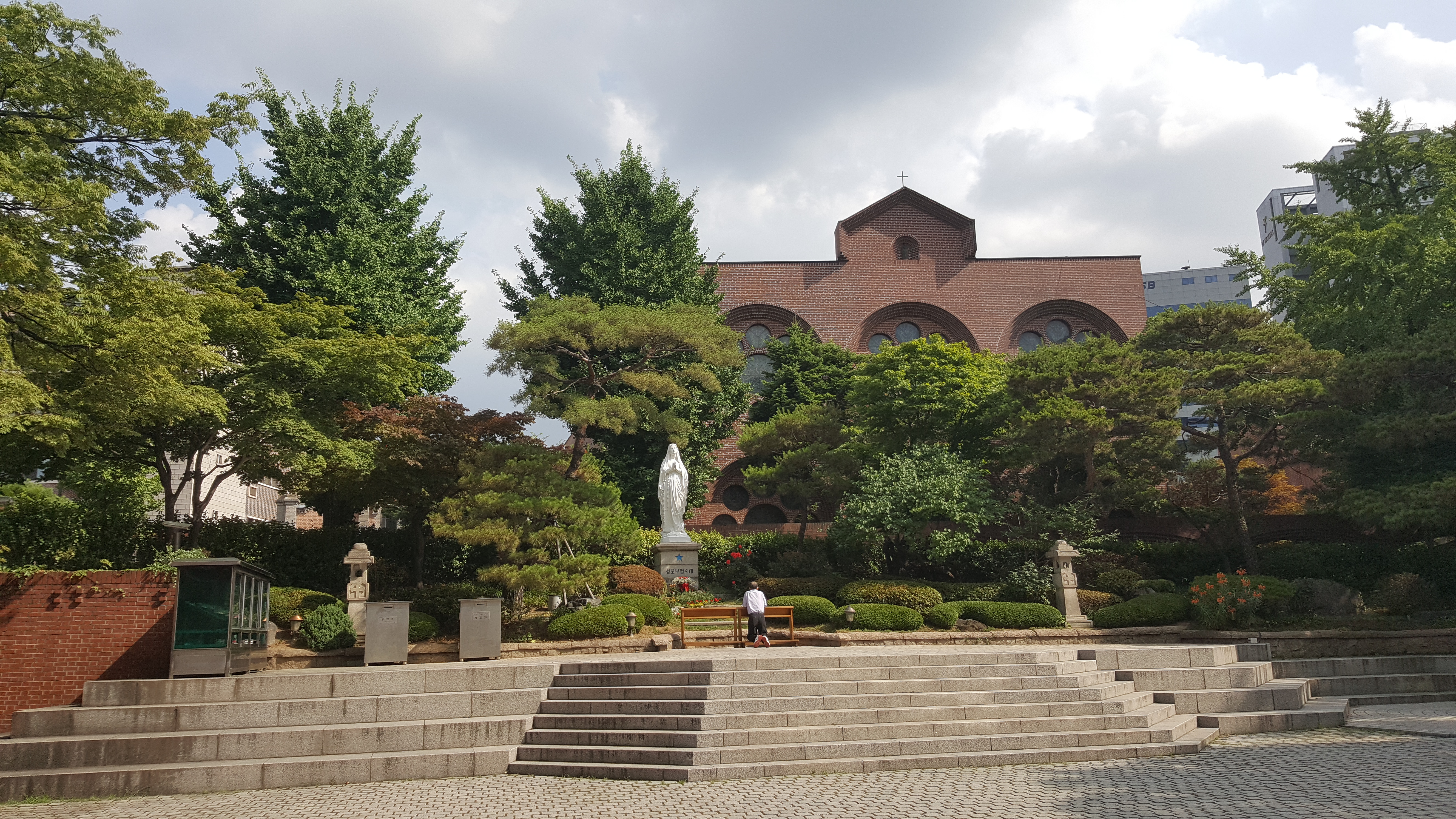 At Myeondong we got the privilege to go visit a Catholic Cathedral which had such a beautiful statue of the Virgin Mary in the back. I would recommend anybody to visit this place as it is such a wonderful place to visit