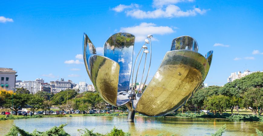 Buenos Aires sculpture